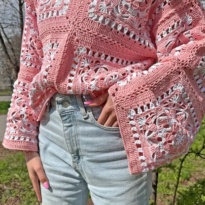 🌼 Daisy Granny Square Sweater Pattern